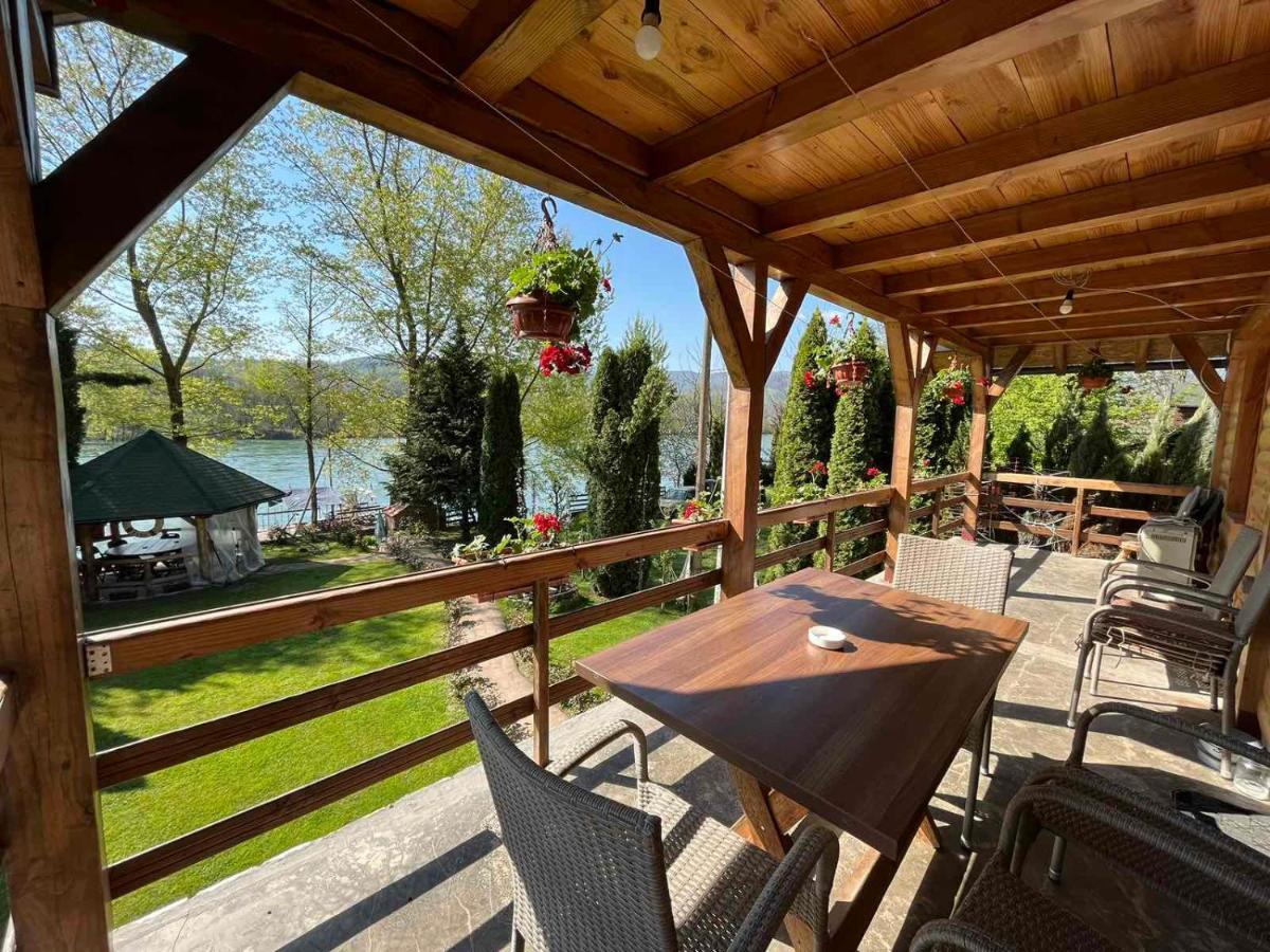 Apartman "Kapetana Luka" Ljubovija Dış mekan fotoğraf
