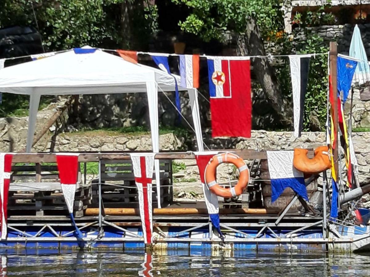 Apartman "Kapetana Luka" Ljubovija Dış mekan fotoğraf